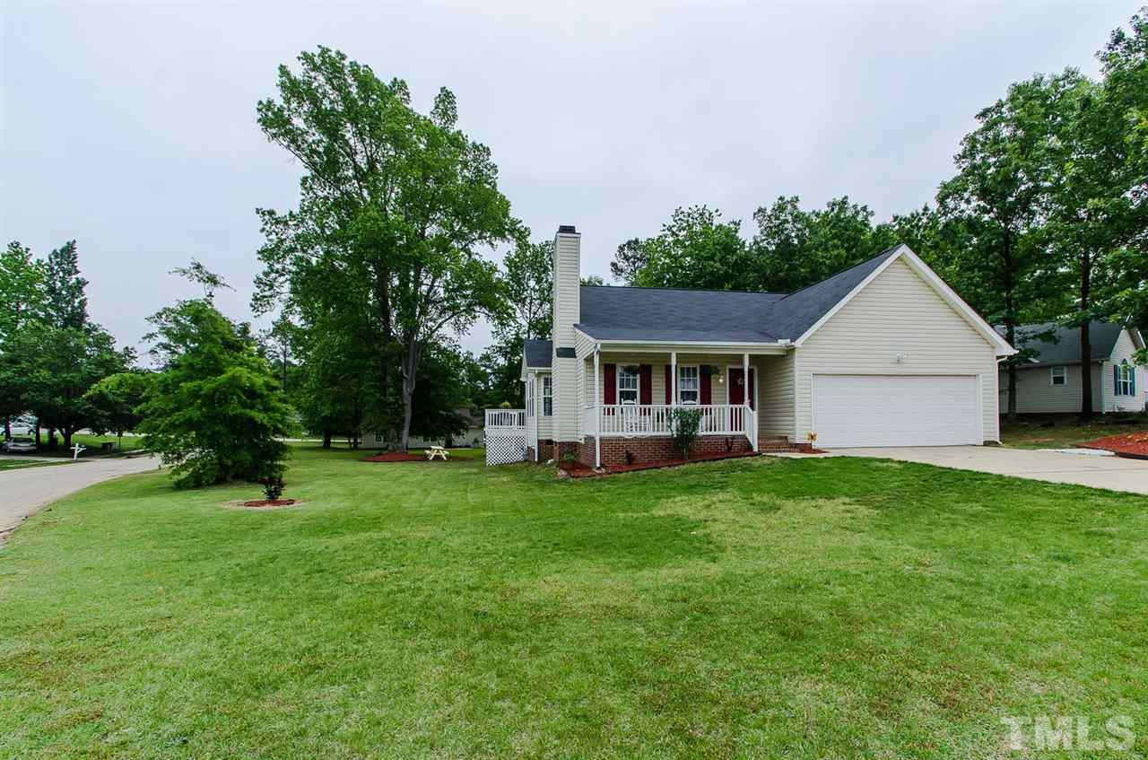 201 Adelaide Road Holly Springs, NC 27540 - Photo 3 of 24 Gallery Image 3