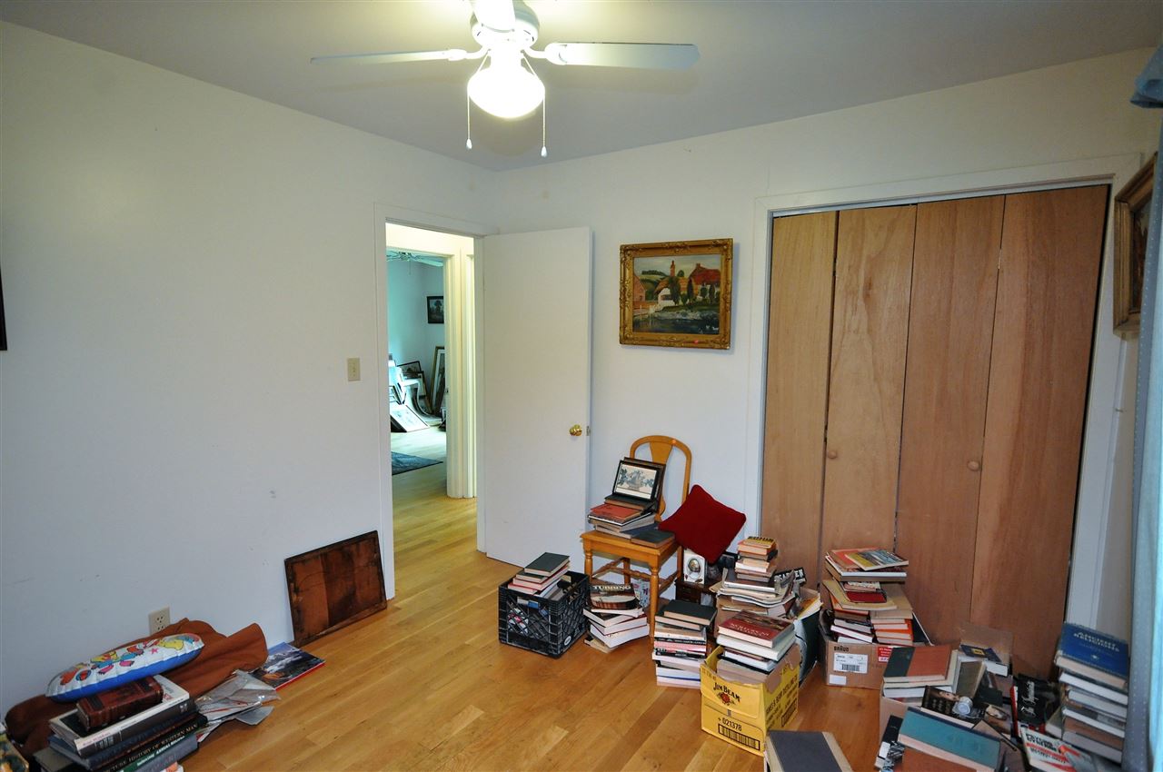 907 North Groton Road Hebron, NH 03241 - Photo 22 of 32