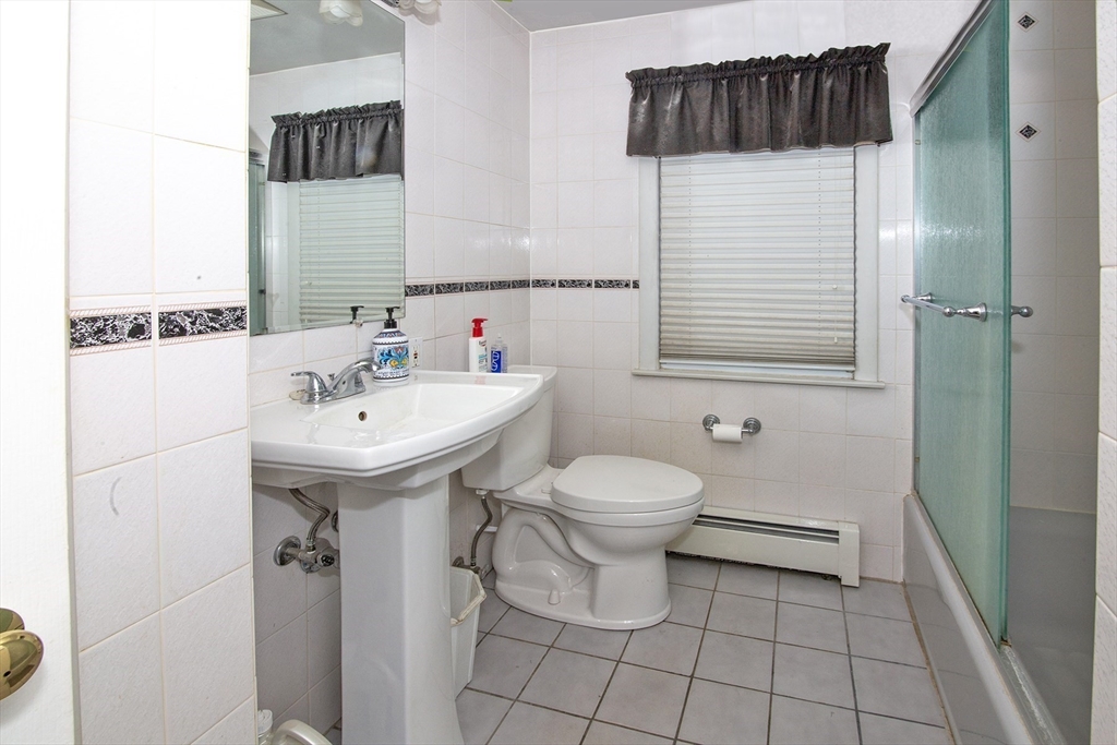 110 Circle Drive West Springfield, MA 01089 - Photo 14 of 19