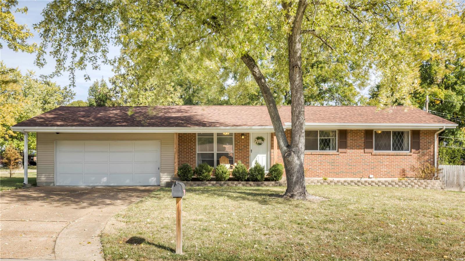 855 Ricewood Drive St. Louis, MO 63129 - Photo 1 of 25 Gallery Image 1