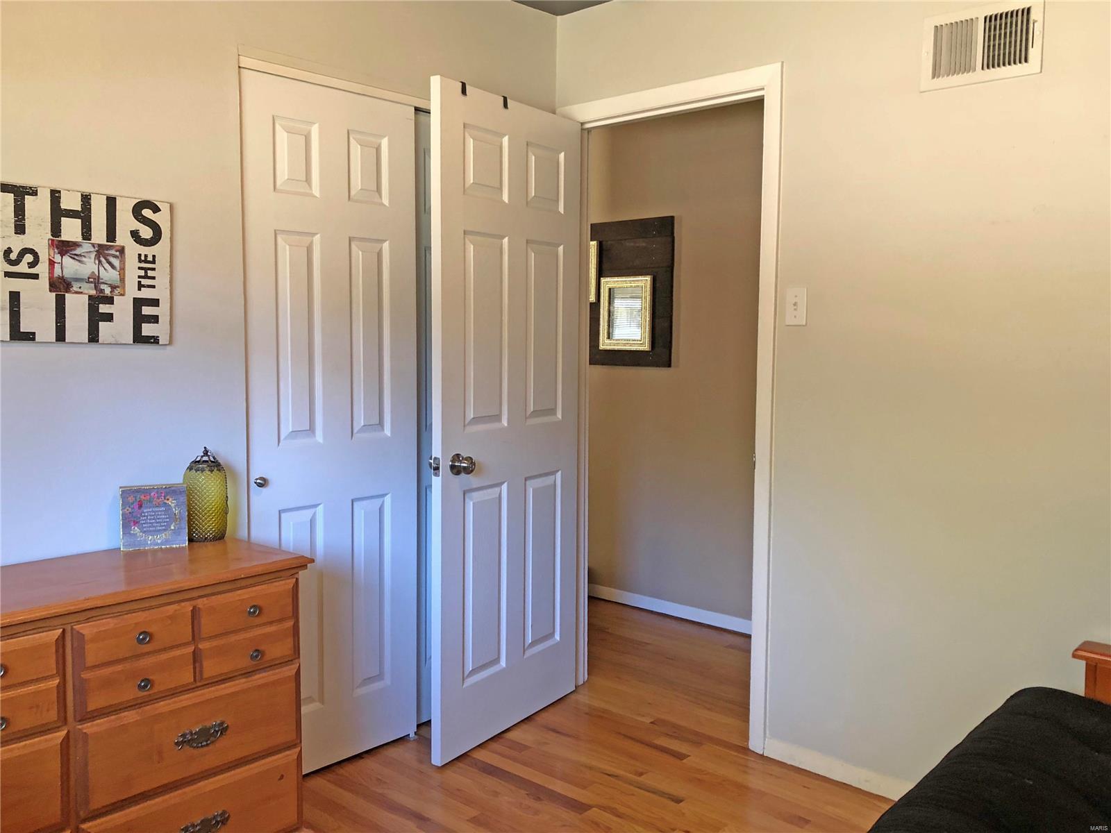 855 Ricewood Drive St. Louis, MO 63129 - Photo 16 of 25 Gallery Image 16