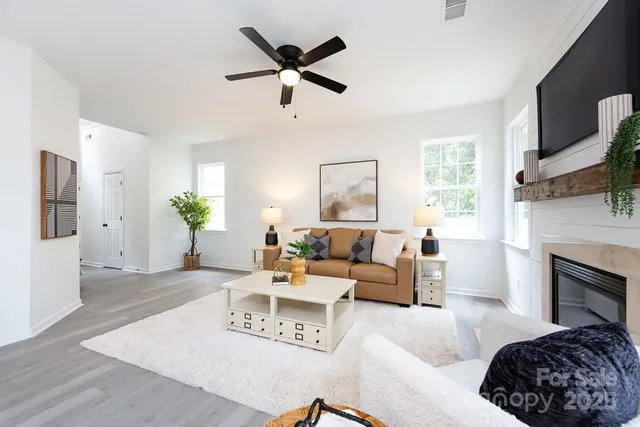 $390,000 | 13409 Glasgow Green Lane, Charlotte, NC 28213