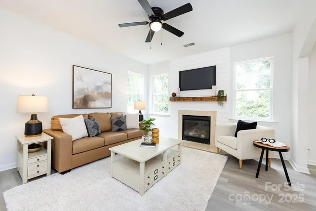 $390,000 | 13409 Glasgow Green Lane, Charlotte, NC 28213