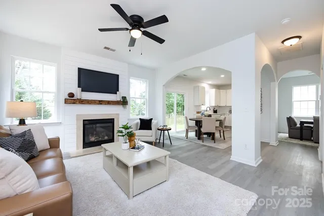 $390,000 | 13409 Glasgow Green Lane, Charlotte, NC 28213