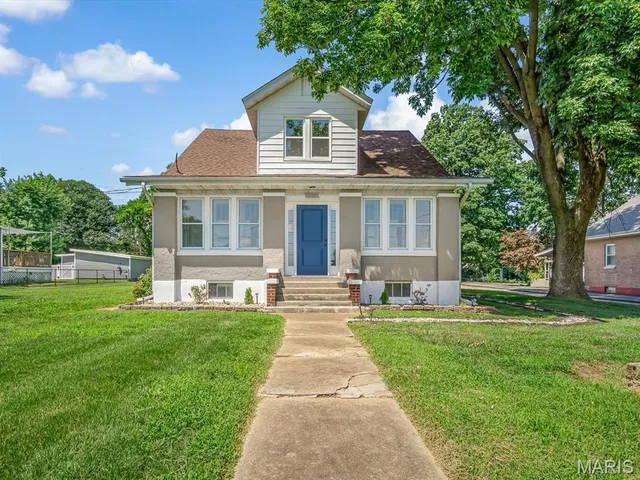 $375,000 | 611 North Market Street, Waterloo, IL 62298