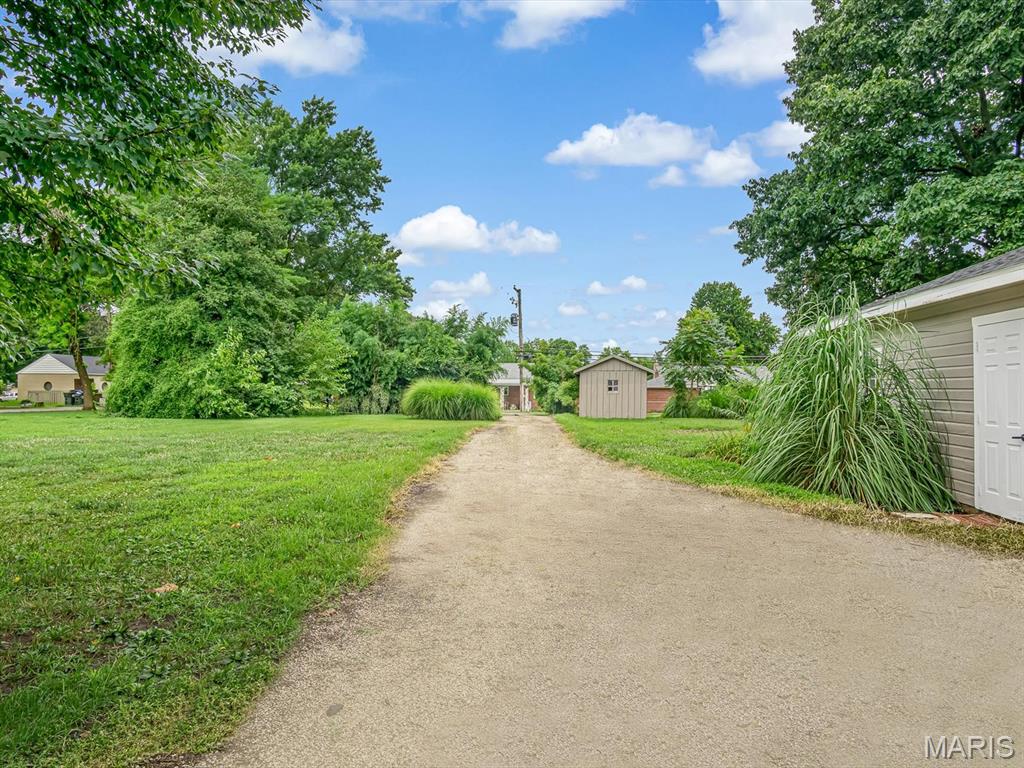 611 North Market Street Waterloo, IL 62298 - Photo 40 of 52