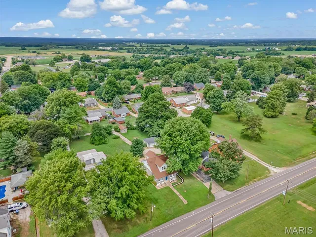 $375,000 | 611 North Market Street, Waterloo, IL 62298