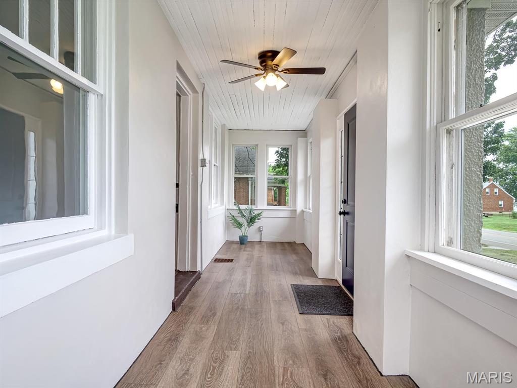 611 North Market Street Waterloo, IL 62298 - Photo 5 of 52