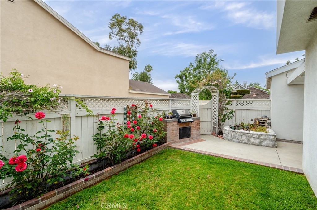 25 Sweet Rain Irvine, CA 92614 - Photo 29 of 45 a view of outdoor space and yard