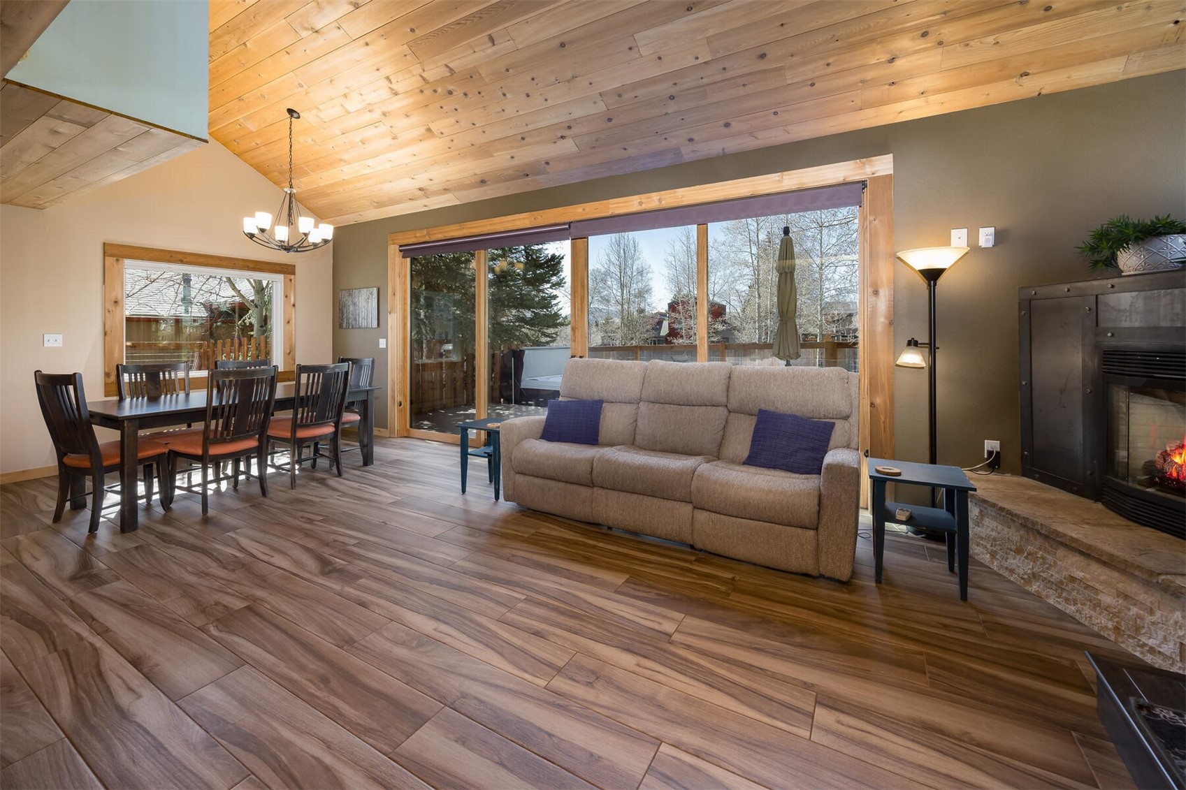 231 East Rabbit Court Silverthorne, CO 80498 - Photo 4 of 32 Gallery Image 4