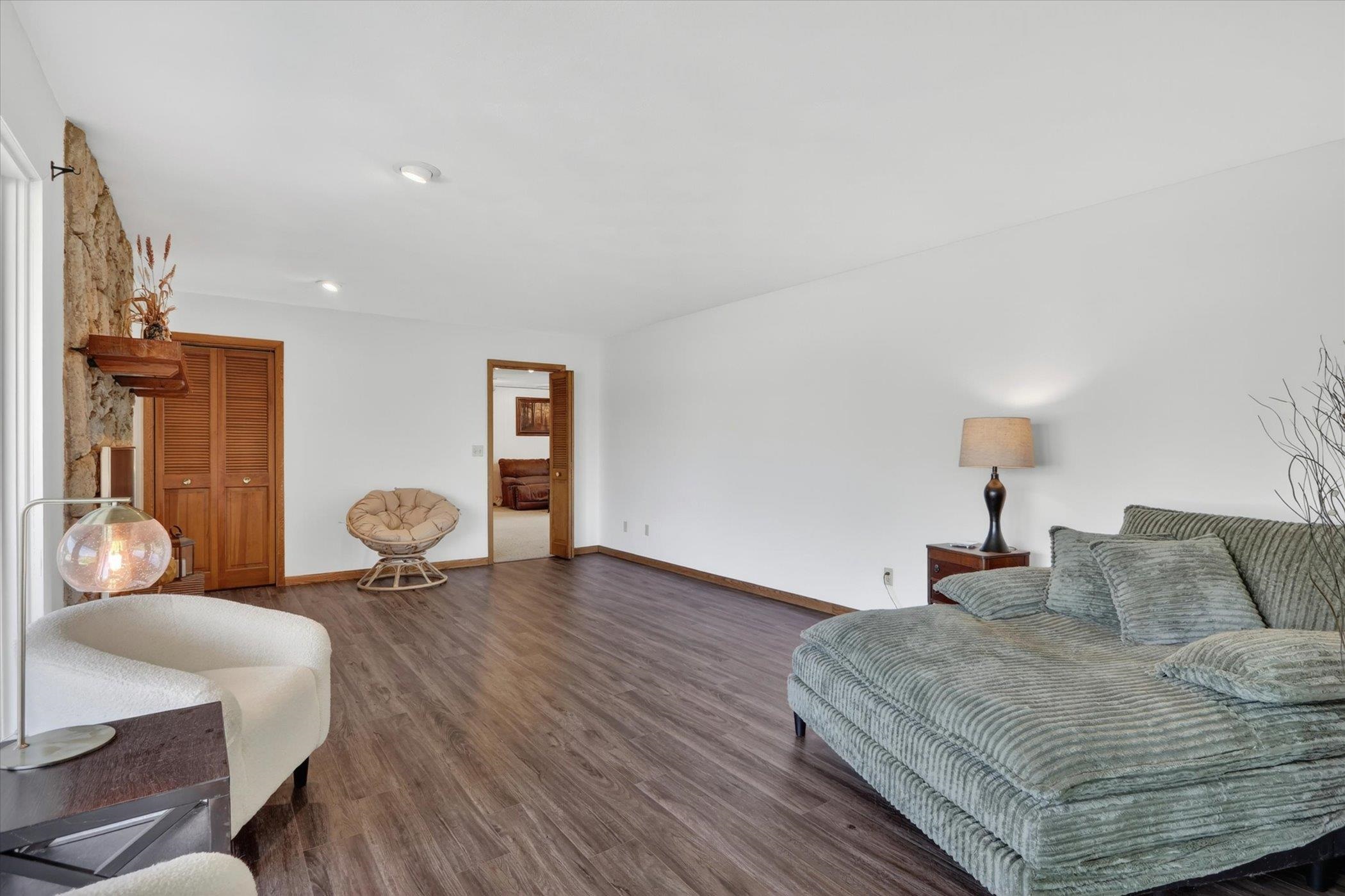 5138 East County Road South Beloit, WI 53511 - Photo 10 of 73