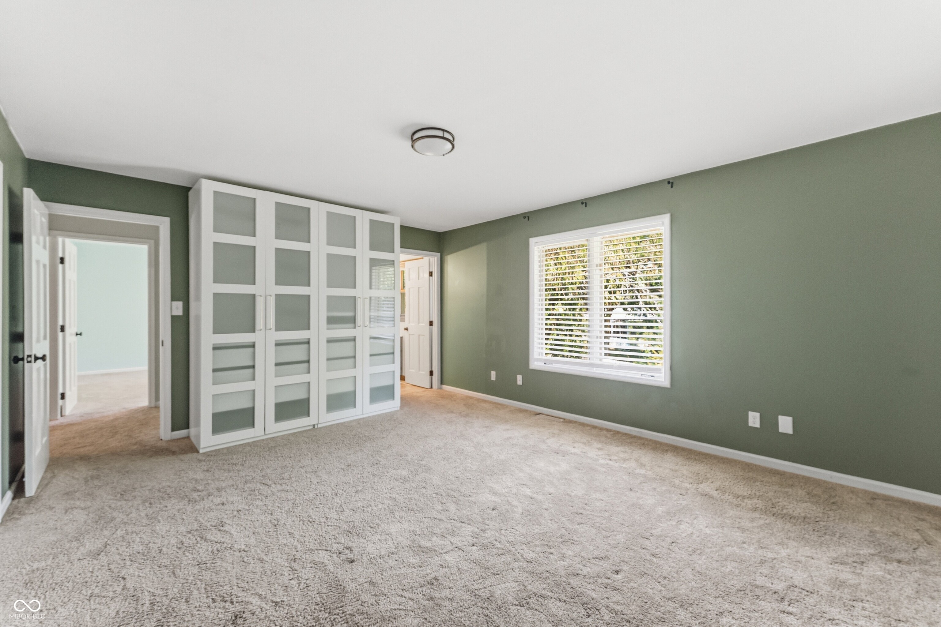 906 Hummingbird Lane Columbus, IN 47203 - Photo 23 of 43