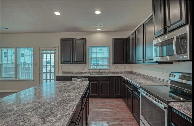 $2,550 | 403 Pointe View Drive, Mars, PA 16046