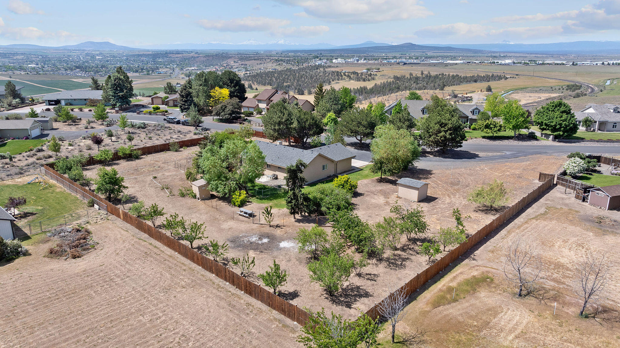 1945 Northeast Gentry Road Madras, OR 97741 - Photo 26 of 27 DJI_20260512114247_0012_D