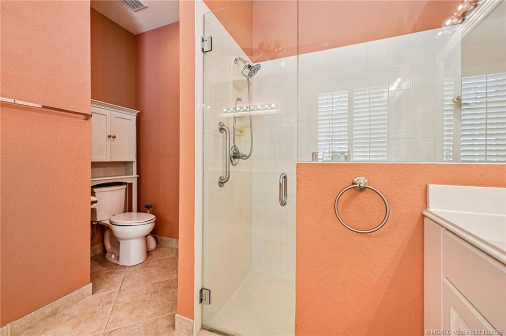 2690 Southeast Stonebriar Way Stuart, FL 34997 - Photo 18 of 45