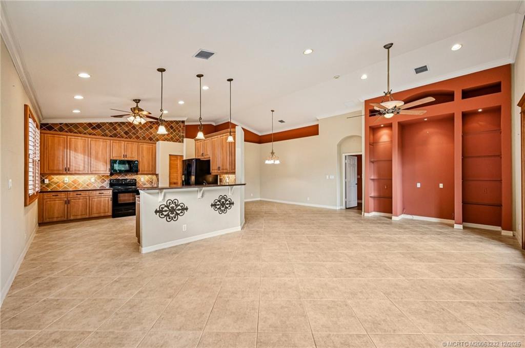 2690 Southeast Stonebriar Way Stuart, FL 34997 - Photo 7 of 45