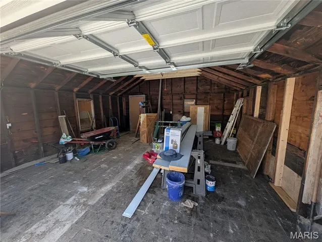 $199,900 | 242 East Lorena Avenue, Wood River, IL 62095