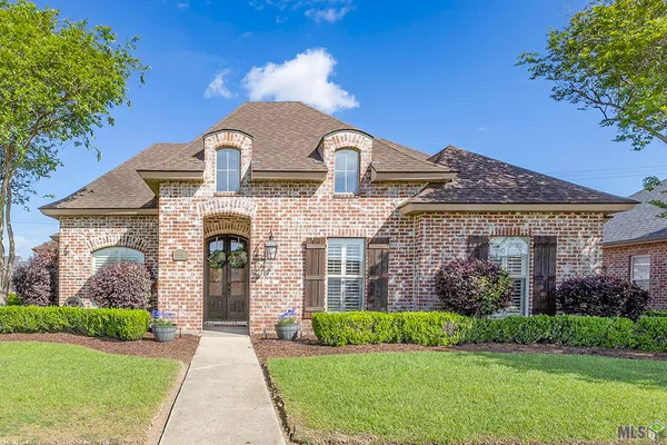 $449,000 | 3402 Briarwood Drive, Houma, LA 70360