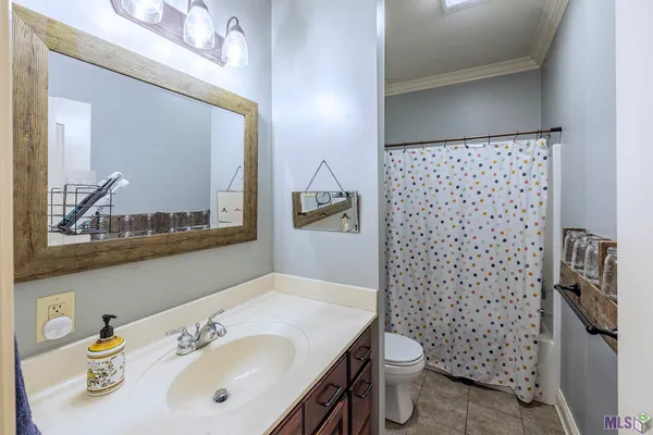 $449,000 | 3402 Briarwood Drive, Houma, LA 70360