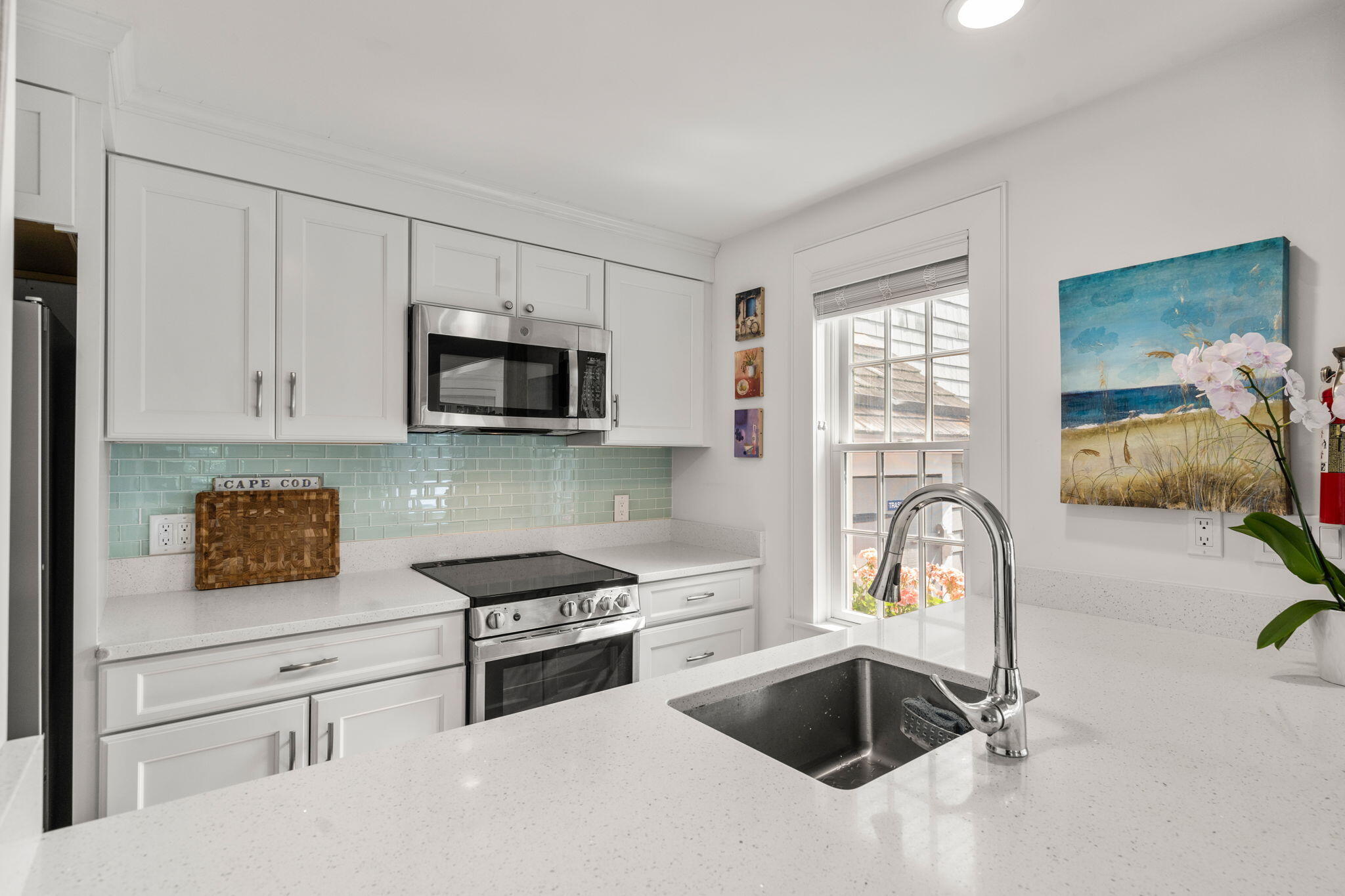 42 Landmark Avenue Mashpee, MA 02649 - Photo 16 of 41 23-web-or-mls-Image (29 of 58)