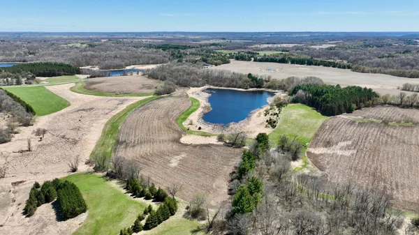 $290,000 | 26-xx5 Quinlan Avenue, Lindstrom, MN 55045