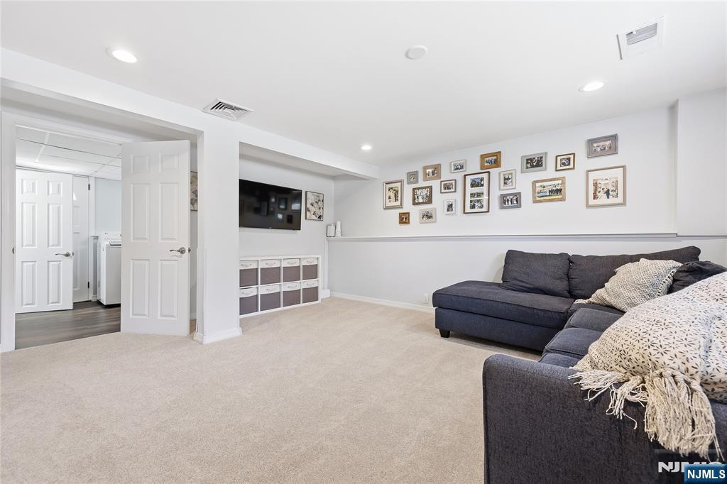 77 White Pond Road Waldwick, NJ 07463 - Photo 25 of 33 a living room with furniture