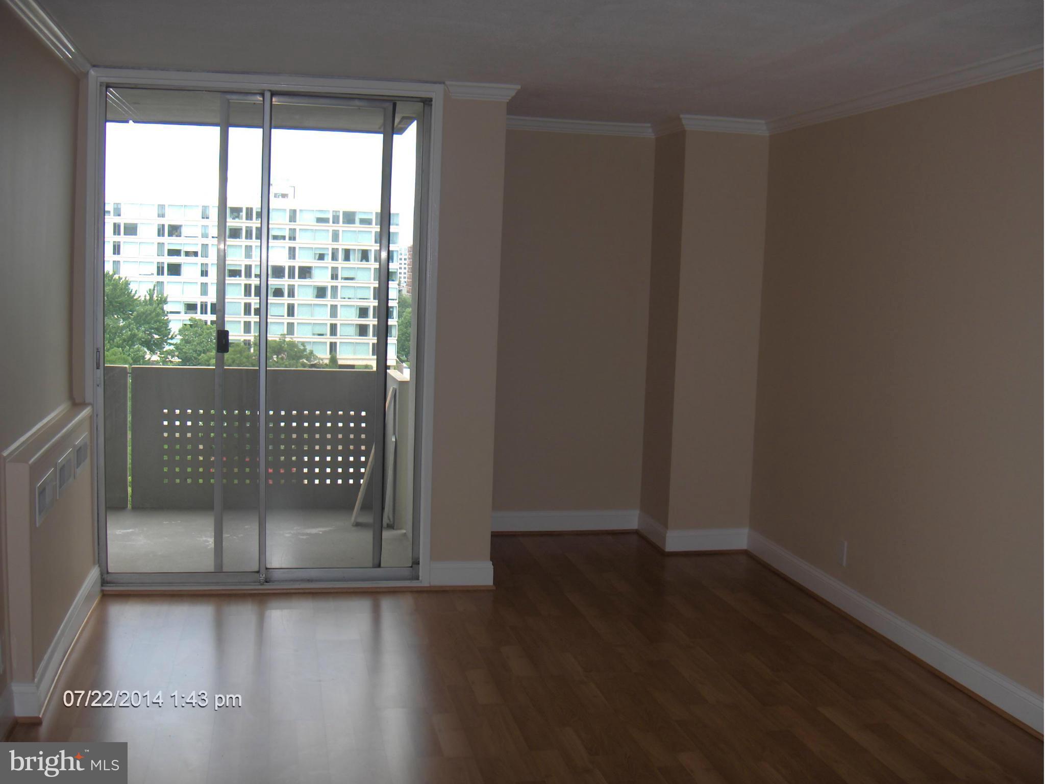 240 M Street Southwest, Unit E511 Washington, DC 20024 - Photo 11 of 28 Living Room