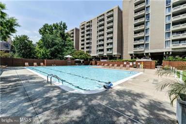240 M Street Southwest, Unit E511 Washington, DC 20024 - Photo 26 of 28 Community
