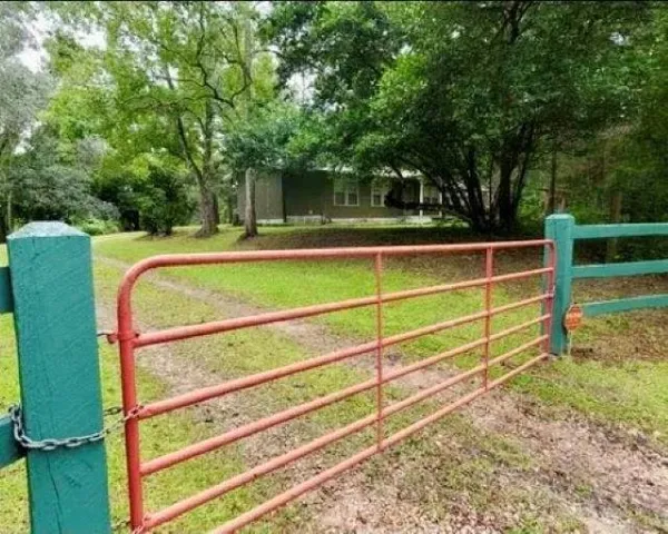 $1,500,000 | 26070 Blue Star Highway, Havana, FL 32333