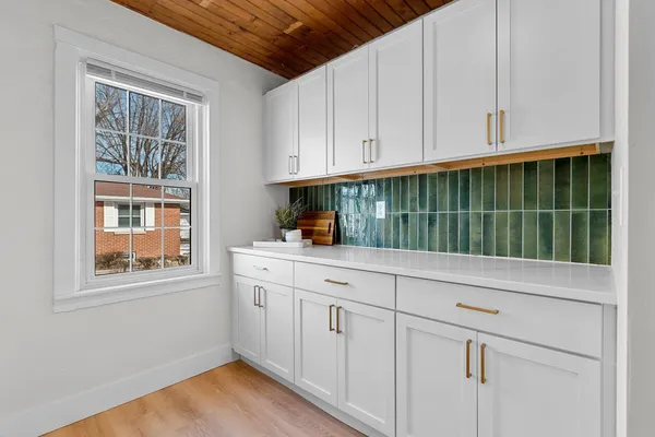 $315,000 | 518 South Telulah Avenue, Appleton, WI 54915