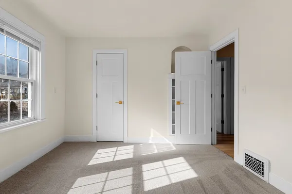 $315,000 | 518 South Telulah Avenue, Appleton, WI 54915