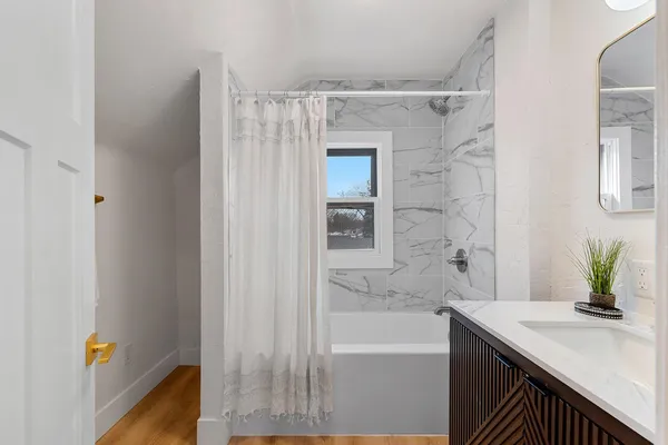 $315,000 | 518 South Telulah Avenue, Appleton, WI 54915