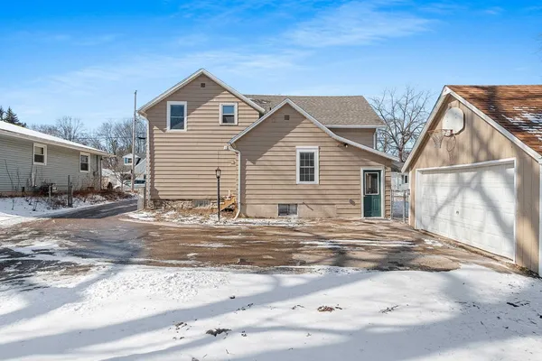 $315,000 | 518 South Telulah Avenue, Appleton, WI 54915