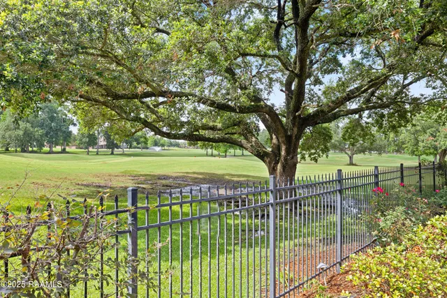 $929,000 | 103 Masterspoint Drive, Broussard, LA 70518