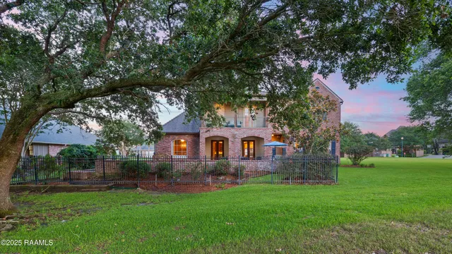 $929,000 | 103 Masterspoint Drive, Broussard, LA 70518