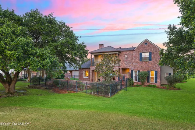 $929,000 | 103 Masterspoint Drive, Broussard, LA 70518