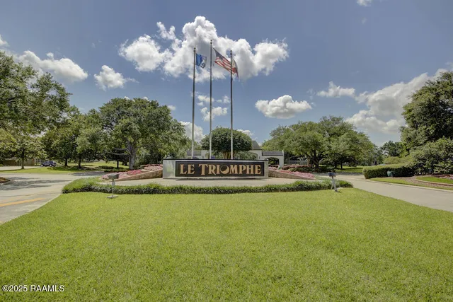 $929,000 | 103 Masterspoint Drive, Broussard, LA 70518