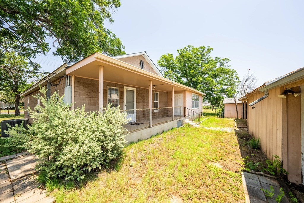 201 Highway Street Fredericksburg, TX 78624 - Photo 31 of 41