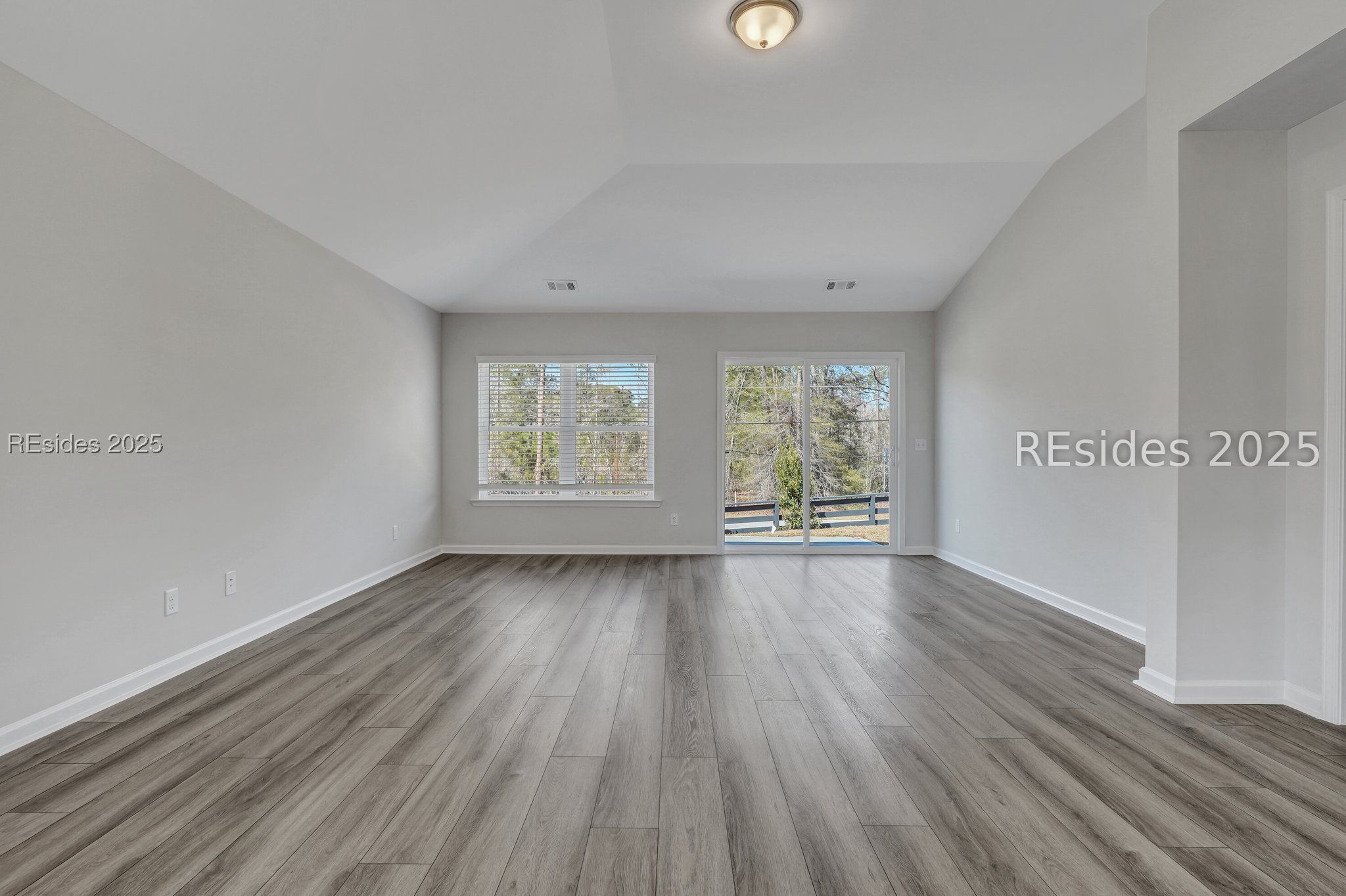 124 Founders Walk Bluffton, SC 29910 - Photo 10 of 29