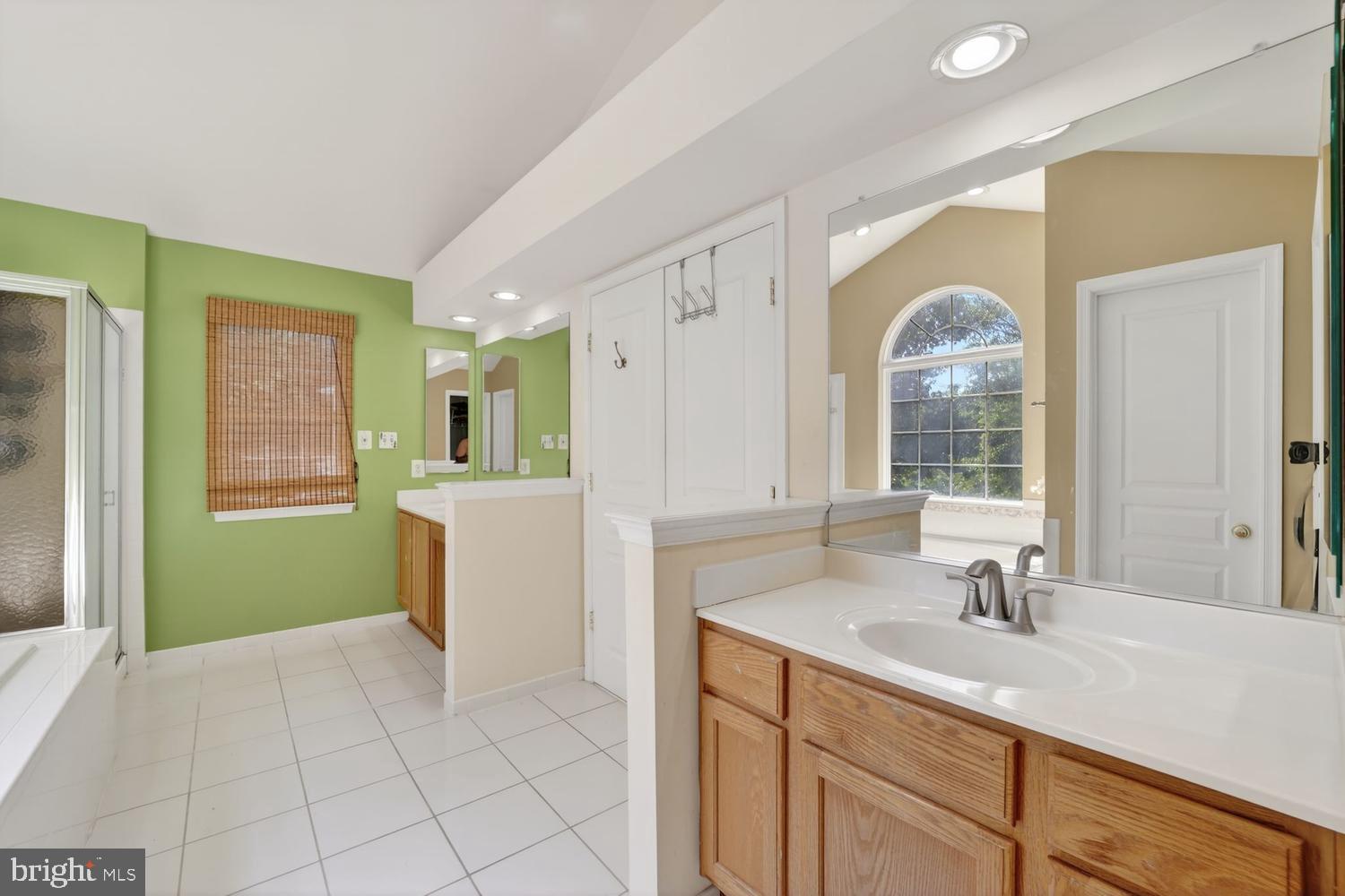 8023 River Park Road Bowie, MD 20715 - Photo 32 of 49 Primary Bathroom with Double Vanities