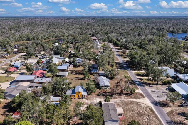 $299,000 | 1601 Southeast 1st Avenue, Steinhatchee, FL 32359