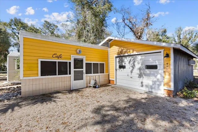 $299,000 | 1601 Southeast 1st Avenue, Steinhatchee, FL 32359