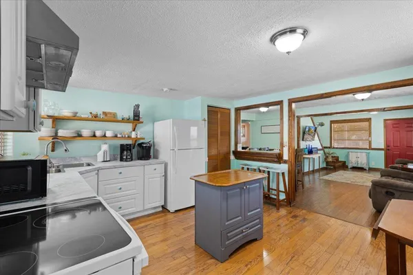 $299,000 | 1601 Southeast 1st Avenue, Steinhatchee, FL 32359