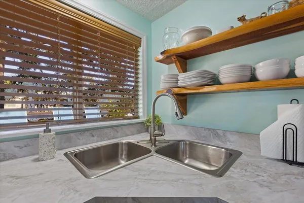 $299,000 | 1601 Southeast 1st Avenue, Steinhatchee, FL 32359