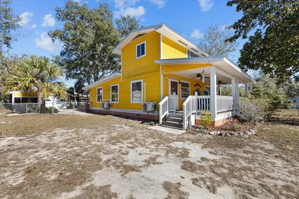 $299,000 | 1601 Southeast 1st Avenue, Steinhatchee, FL 32359