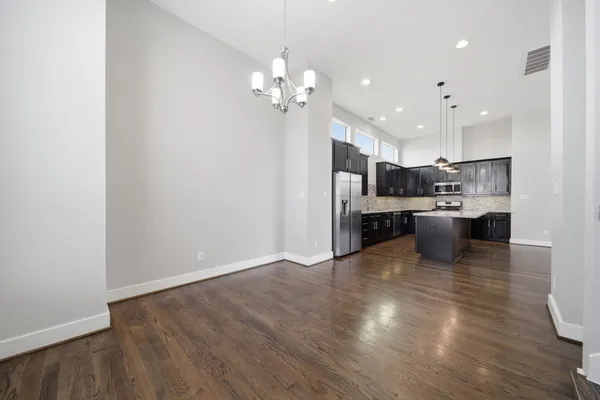 $3,000 | 1814 Thompson Street, Houston, TX 77007