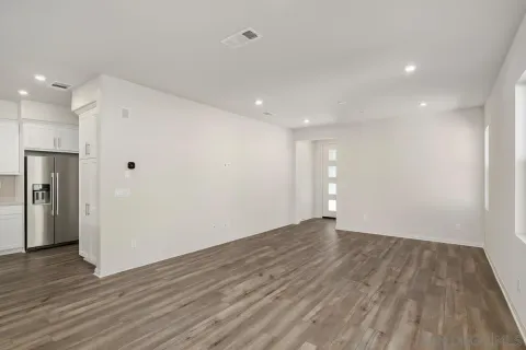 $899,000 | 1523 Wingwood Lane, Vista, CA 92083