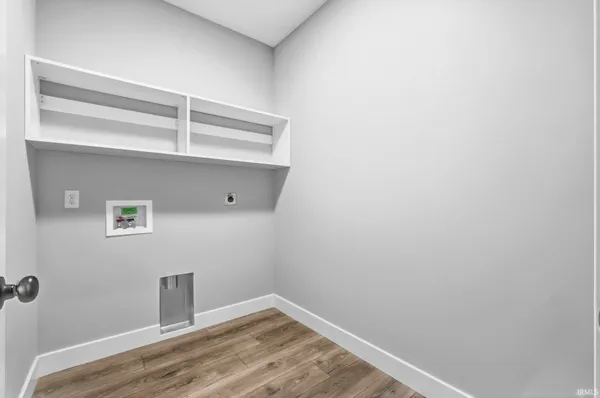 $334,900 | 1334 Arthur Heights Drive, Fort Wayne, IN 46818