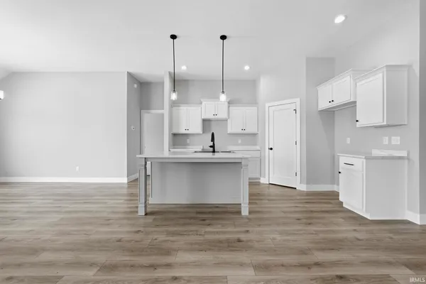 $334,900 | 1334 Arthur Heights Drive, Fort Wayne, IN 46818