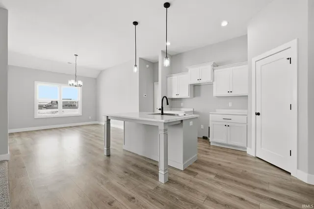 $334,900 | 1334 Arthur Heights Drive, Fort Wayne, IN 46818